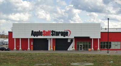 Storage Units at Apple Self Storage - 1010 Central Parkway W, Mississauga, ON